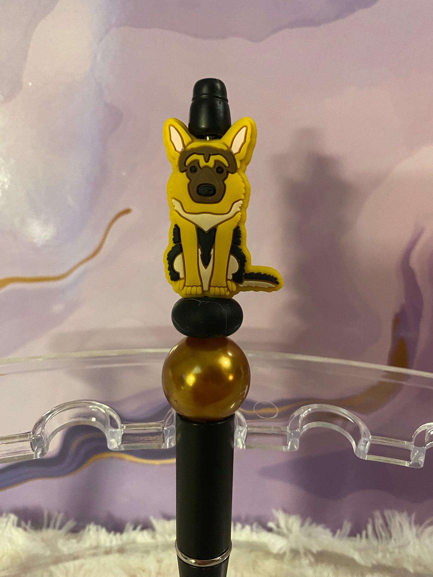 German Shepard Pen