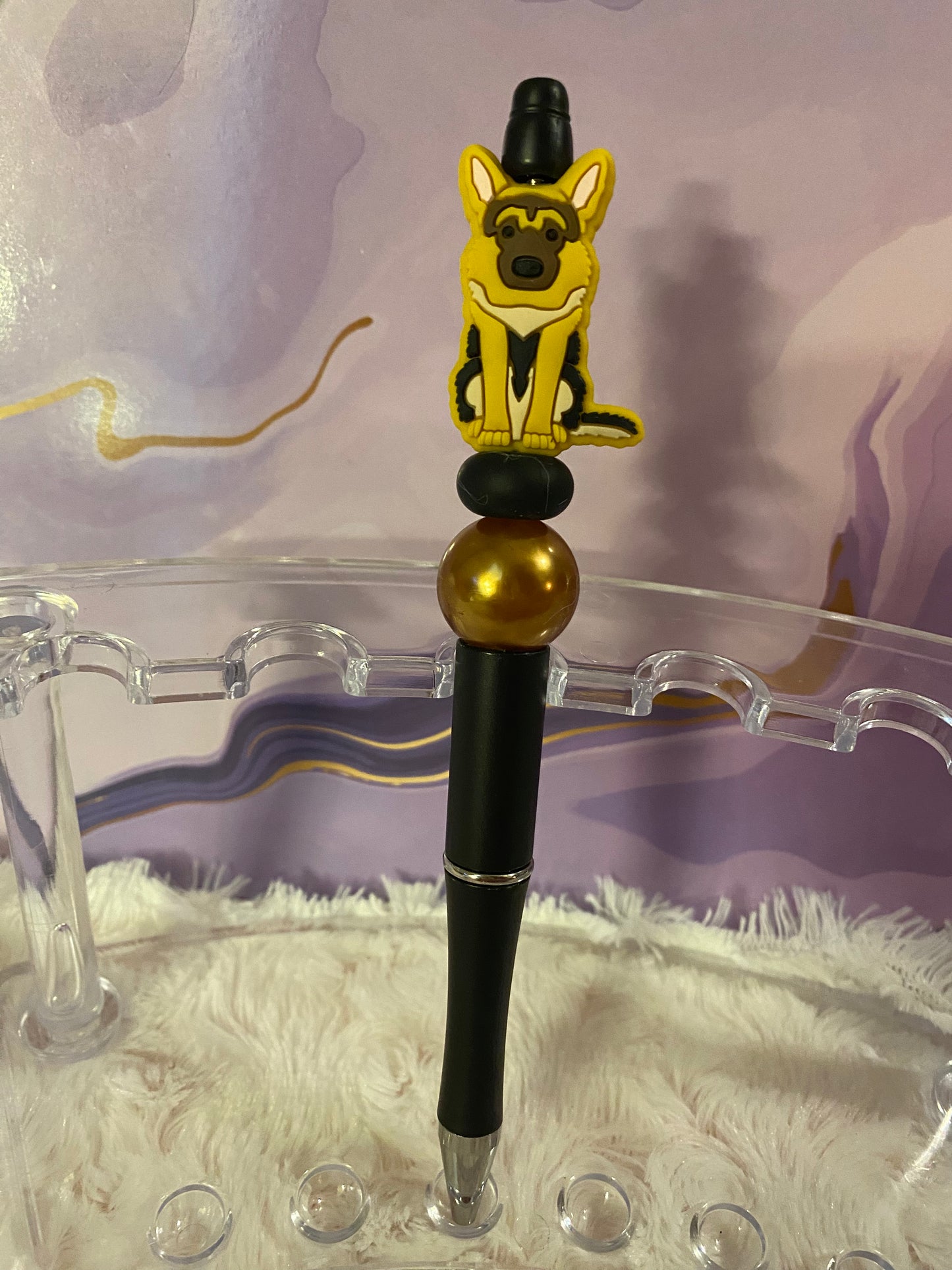 German Shepard Pen