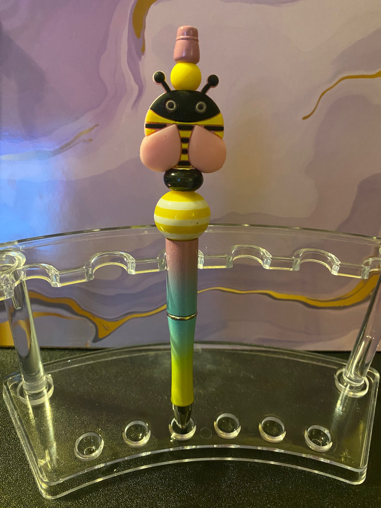 Bee Pen
